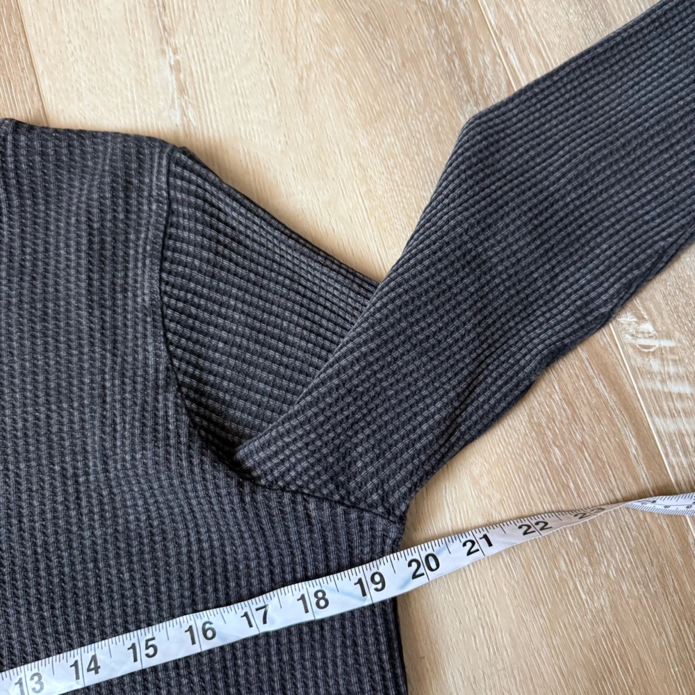 Free People One Interlaken Thermal top Waffle Knit Oversized charcoal grey - Picture 5 of 6